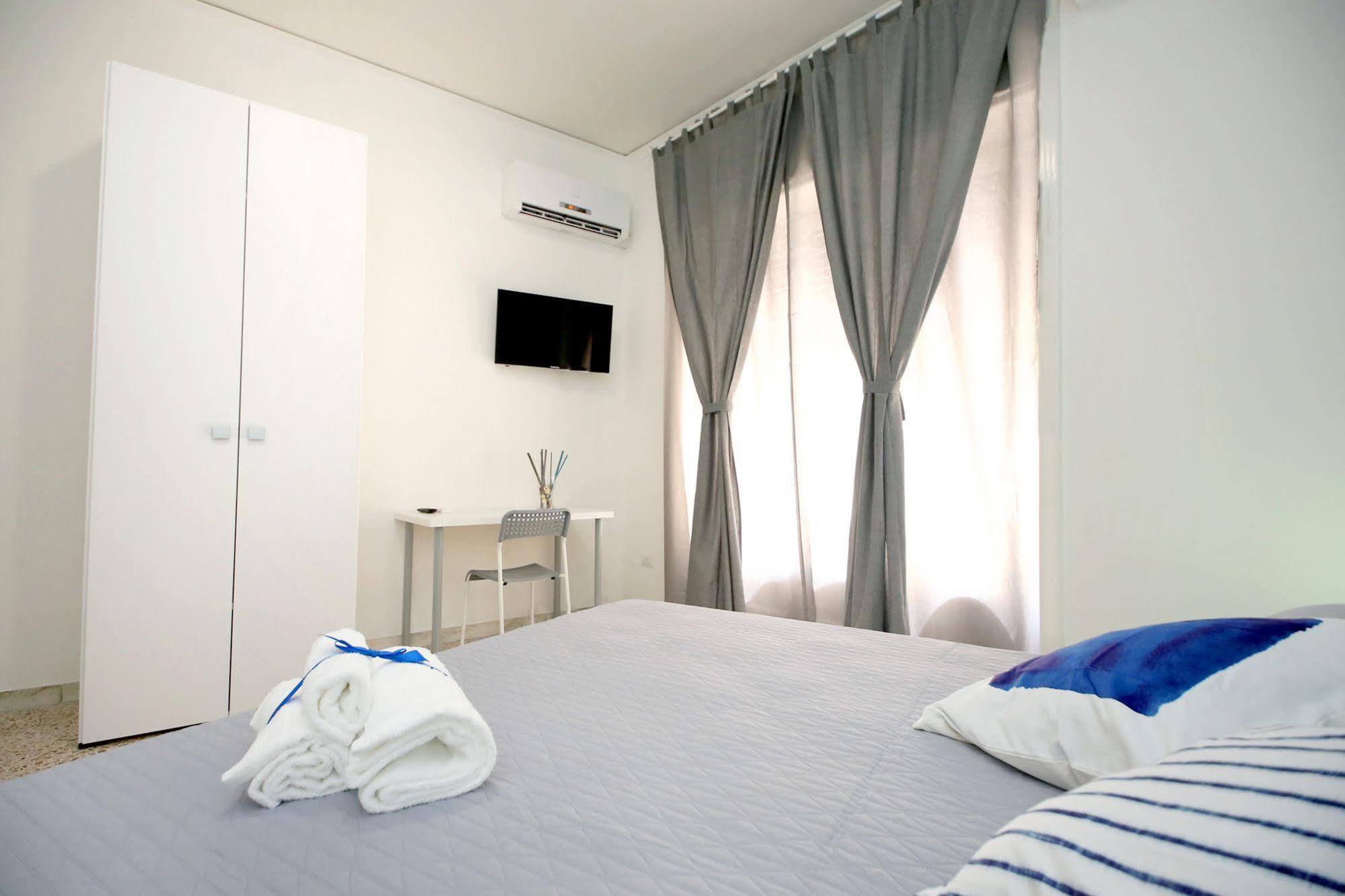B&B Salernoway Bagian luar foto