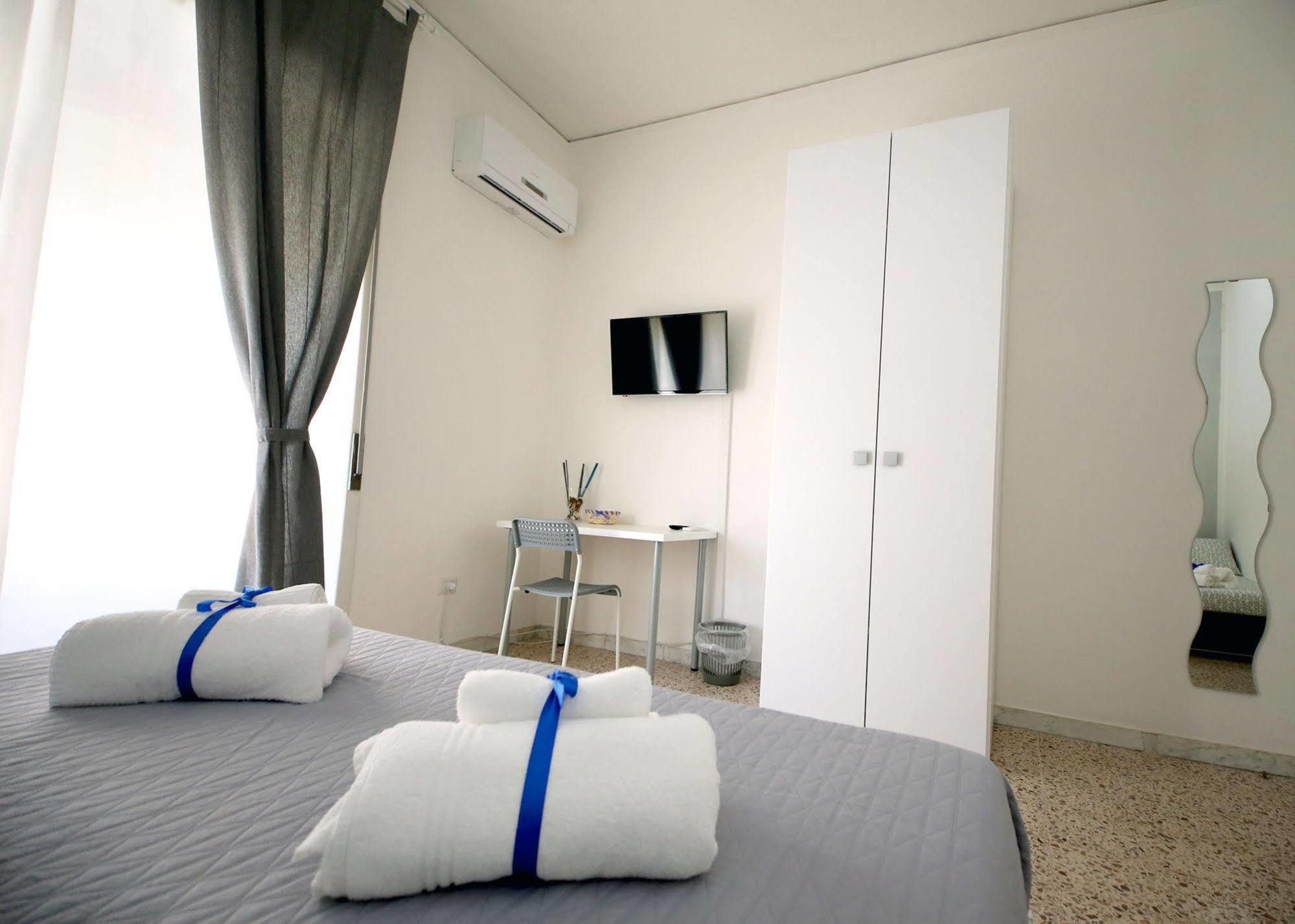 B&B Salernoway Bagian luar foto